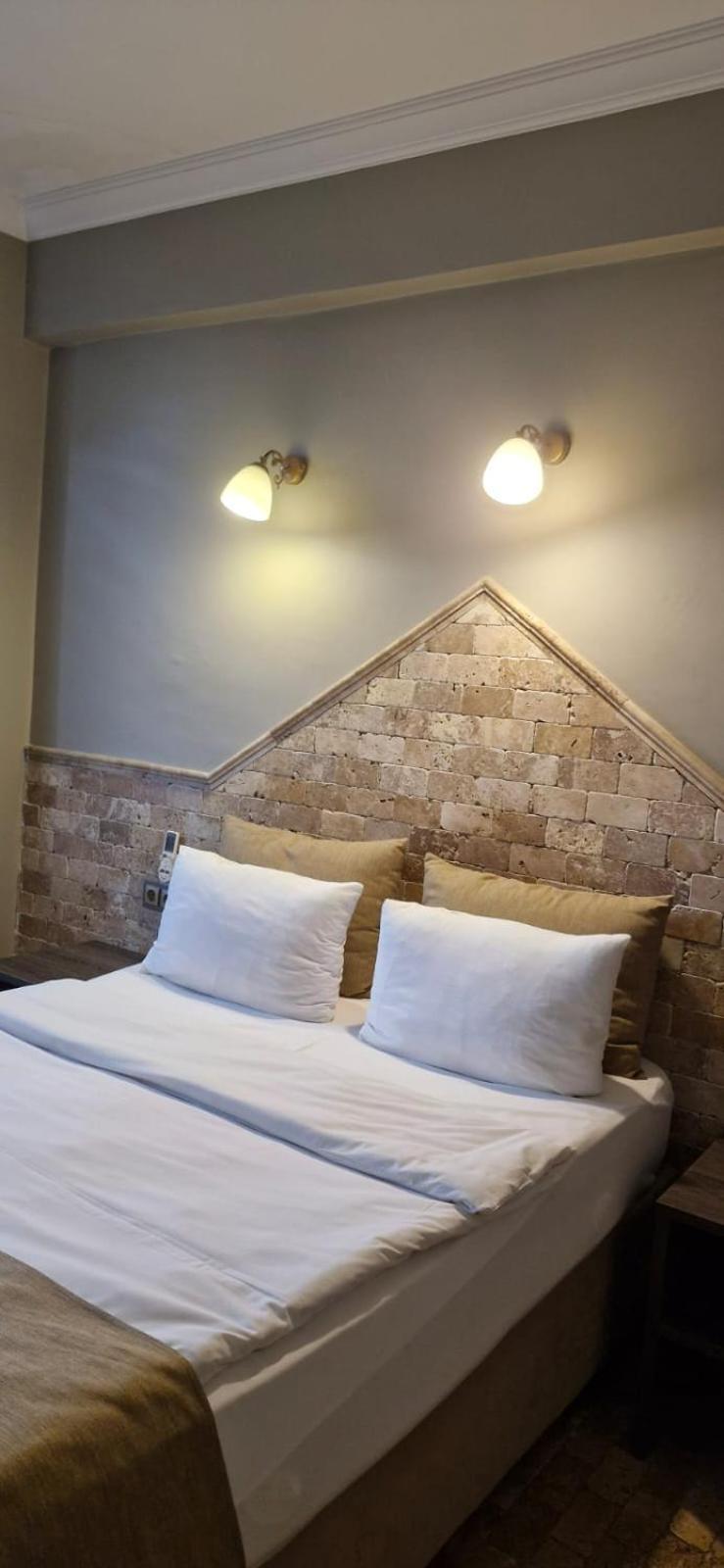 Royal Park Hotel Corlu Bed And Breakfast Tekirdağ Exteriör bild